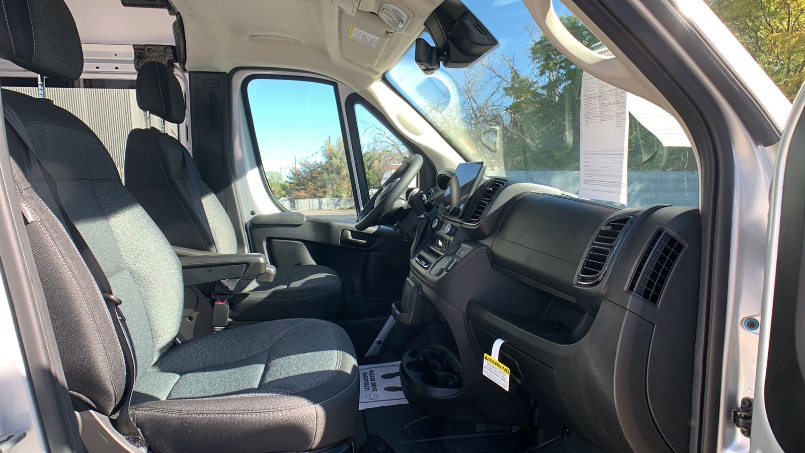 2023 Ram ProMaster Window Van  22