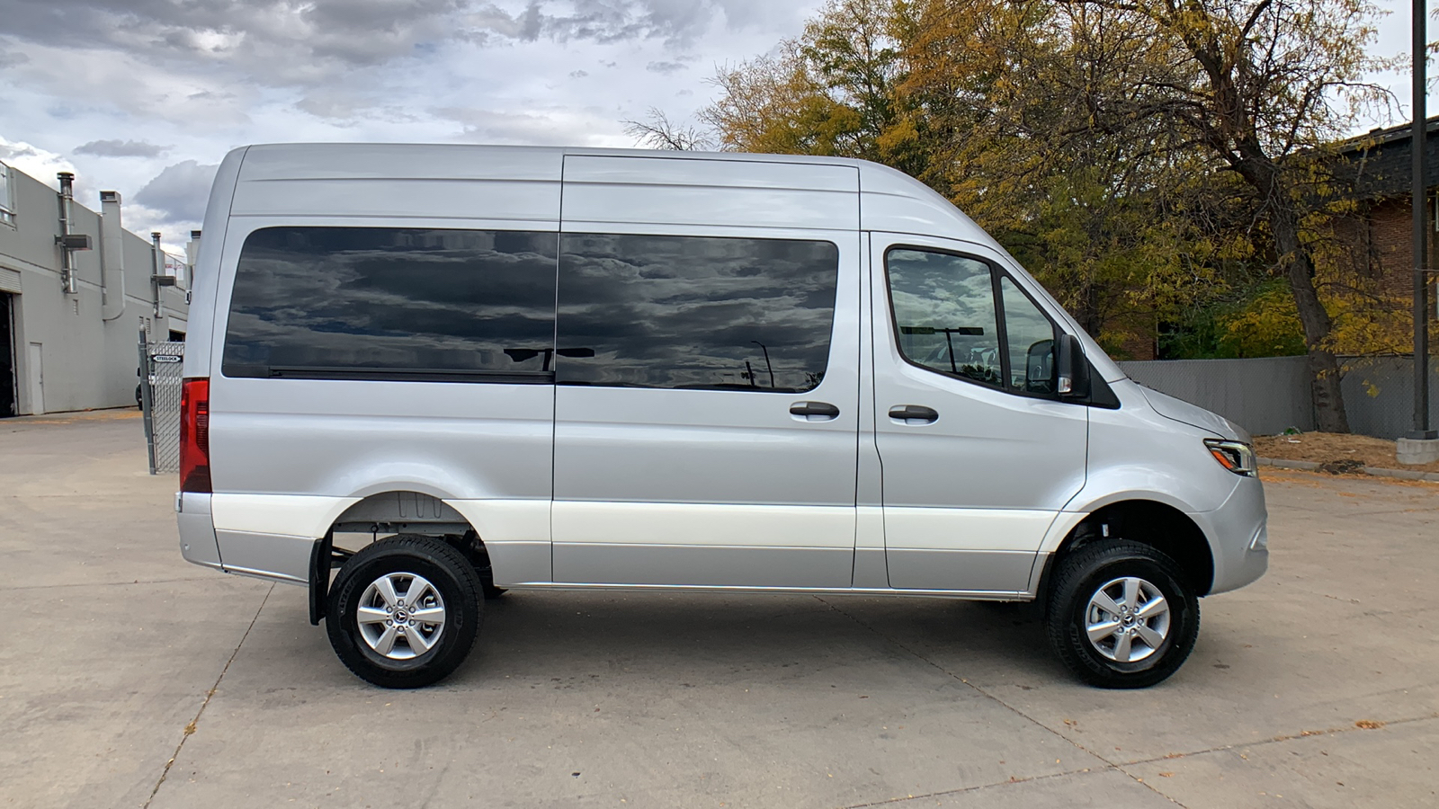 2023 Mercedes-Benz Sprinter Cargo Van  6