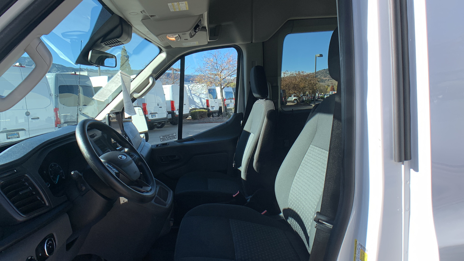 2020 Ford Transit Passenger Wagon XLT 9