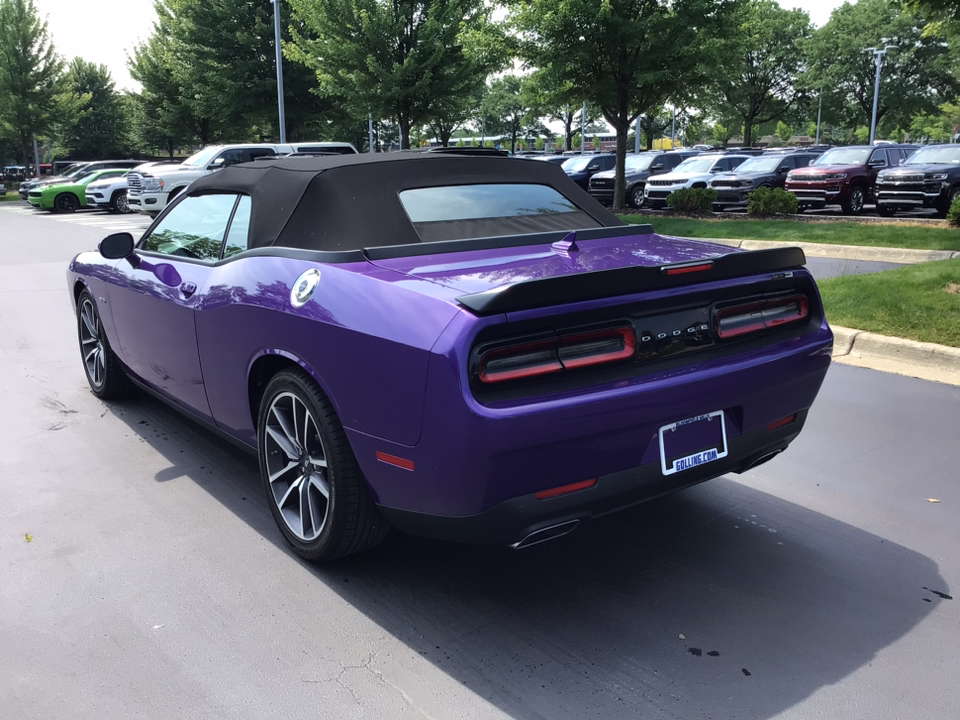 2023 Dodge Challenger R/T 9