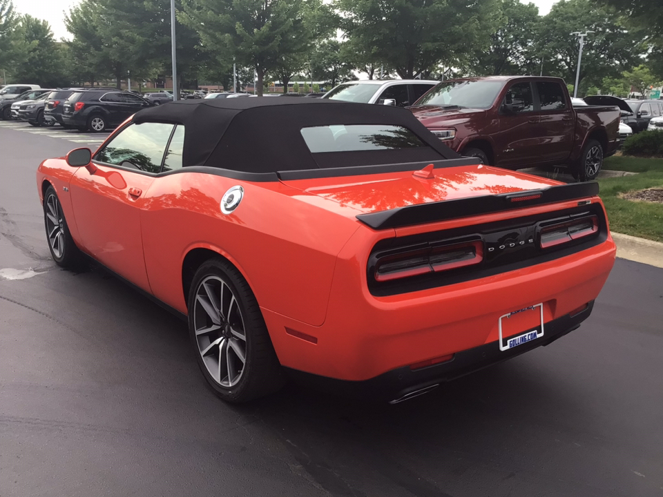 2023 Dodge Challenger R/T 9