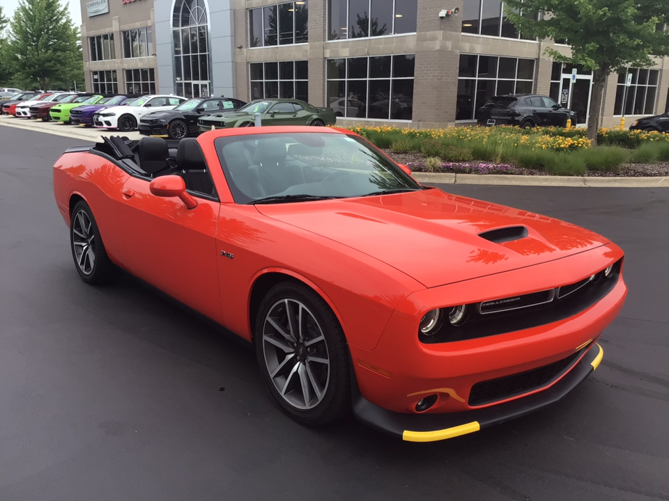 2023 Dodge Challenger R/T 11