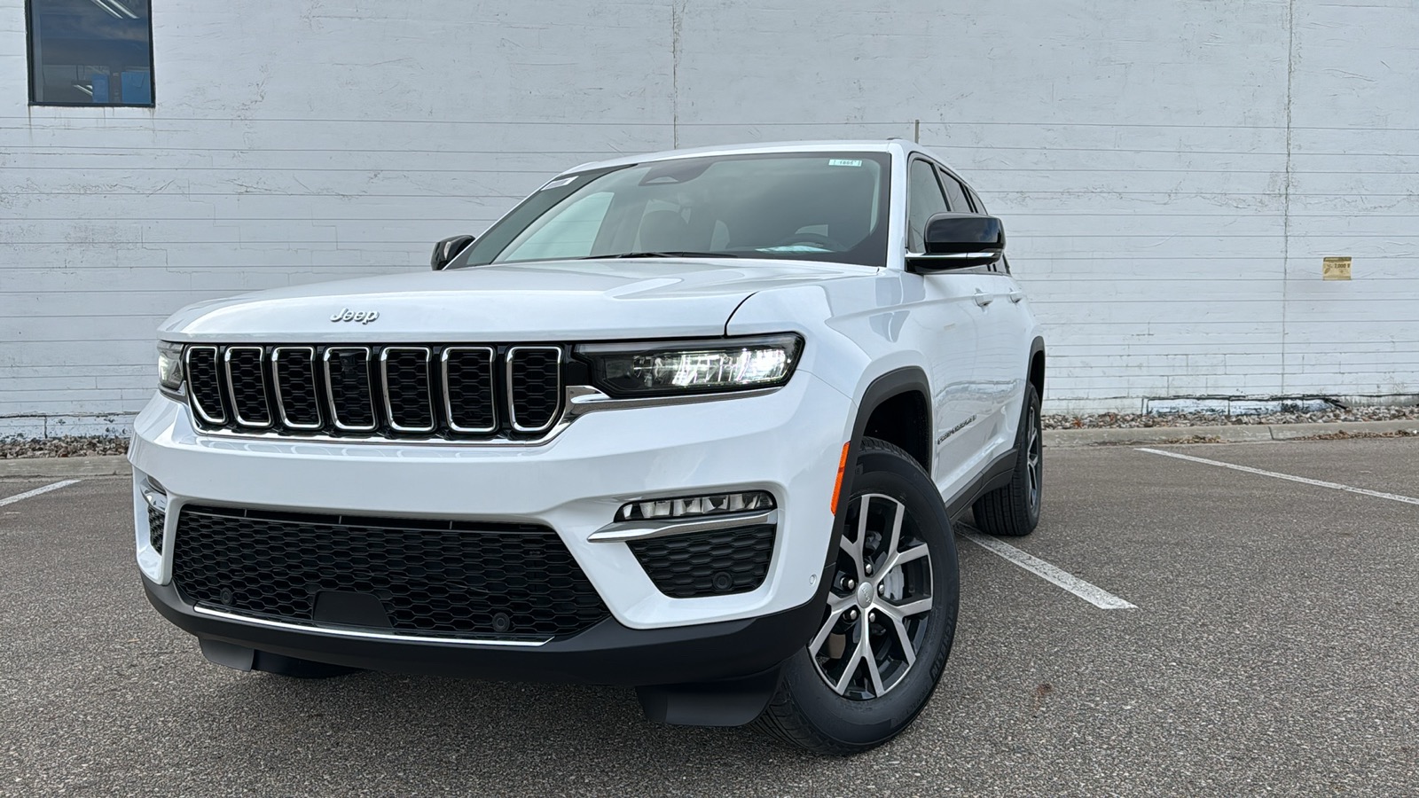 2024 Jeep Grand Cherokee Limited 1