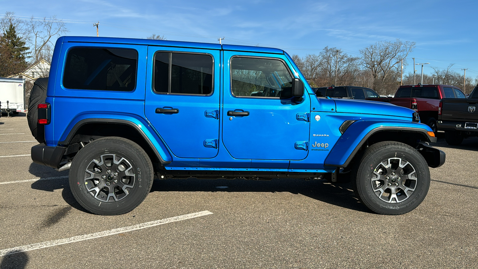 2024 Jeep Wrangler Sahara 6