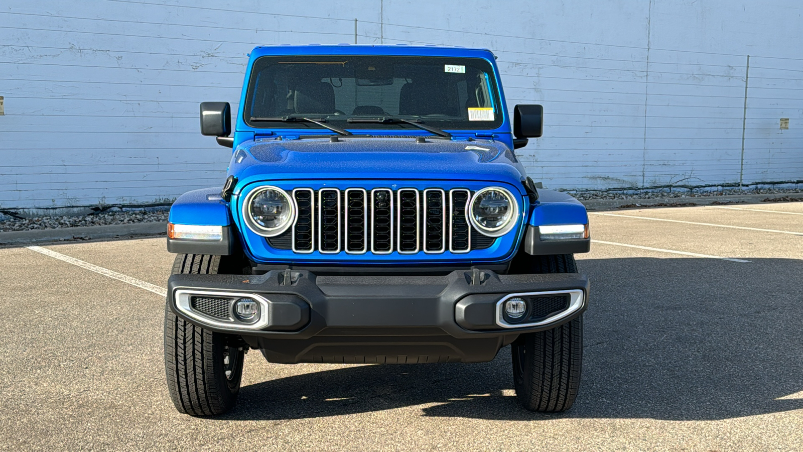 2024 Jeep Wrangler Sahara 8