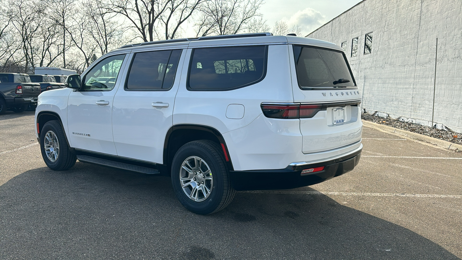 2024 Jeep Wagoneer Base 3