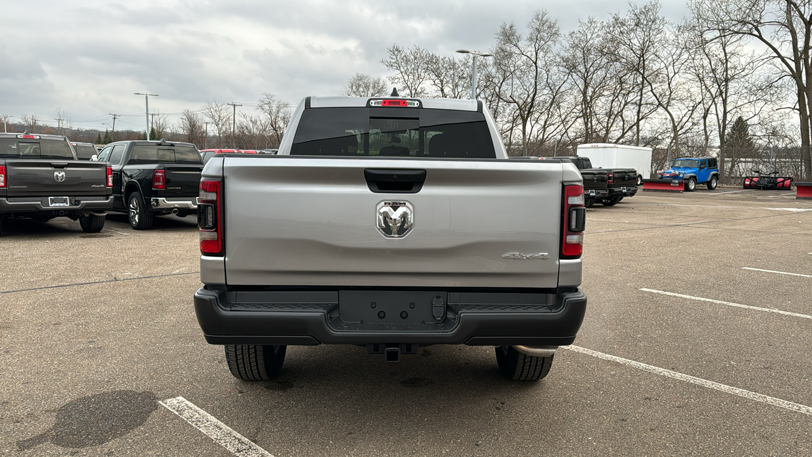 2024 Ram 1500 Tradesman 4