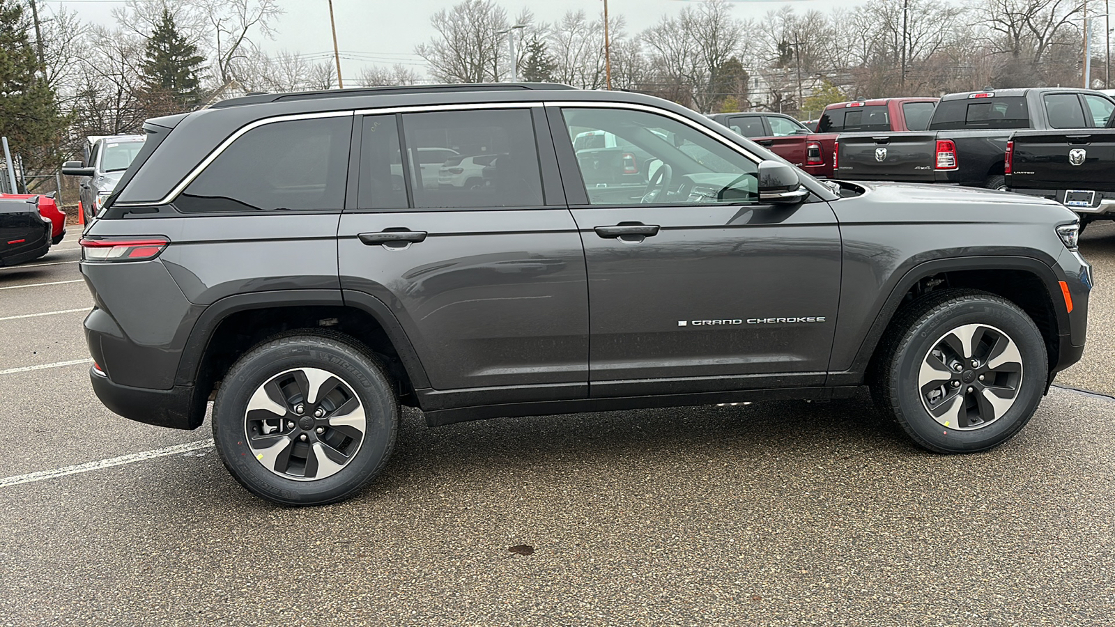 2024 Jeep Grand Cherokee Base 4xe 6