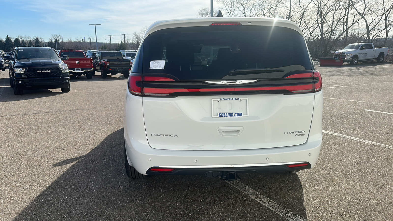 2024 Chrysler Pacifica Limited 4