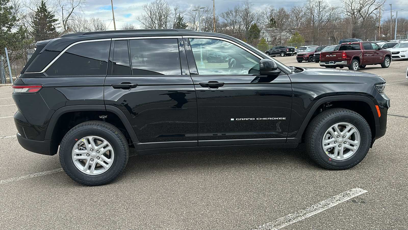 2024 Jeep Grand Cherokee  6