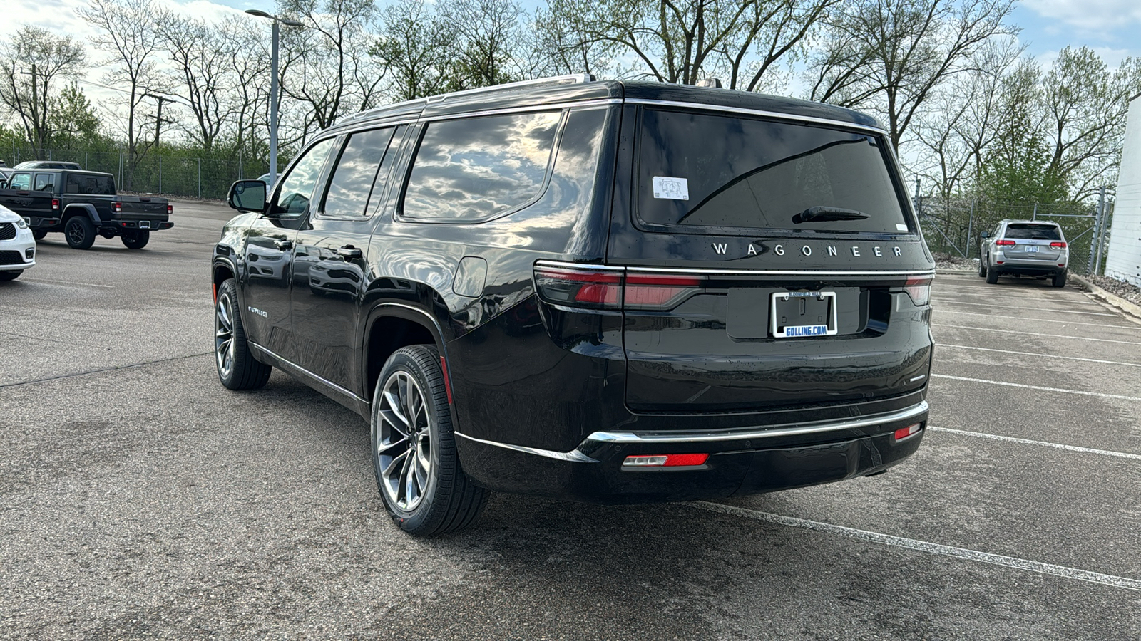 2024 Jeep Wagoneer L Series III 3