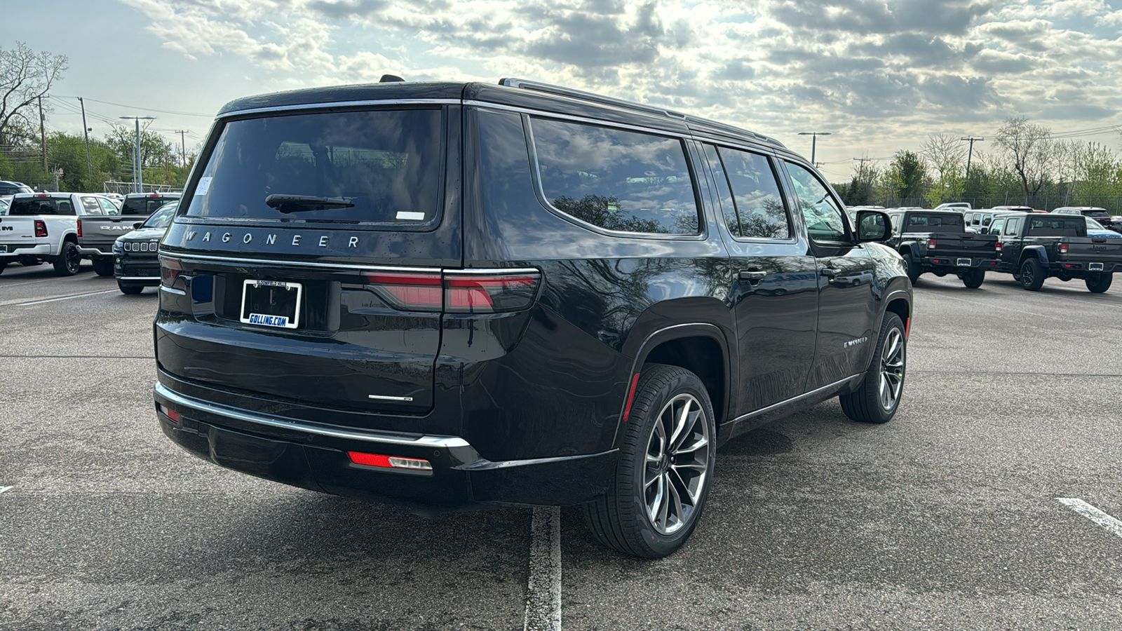 2024 Jeep Wagoneer L Series III 5