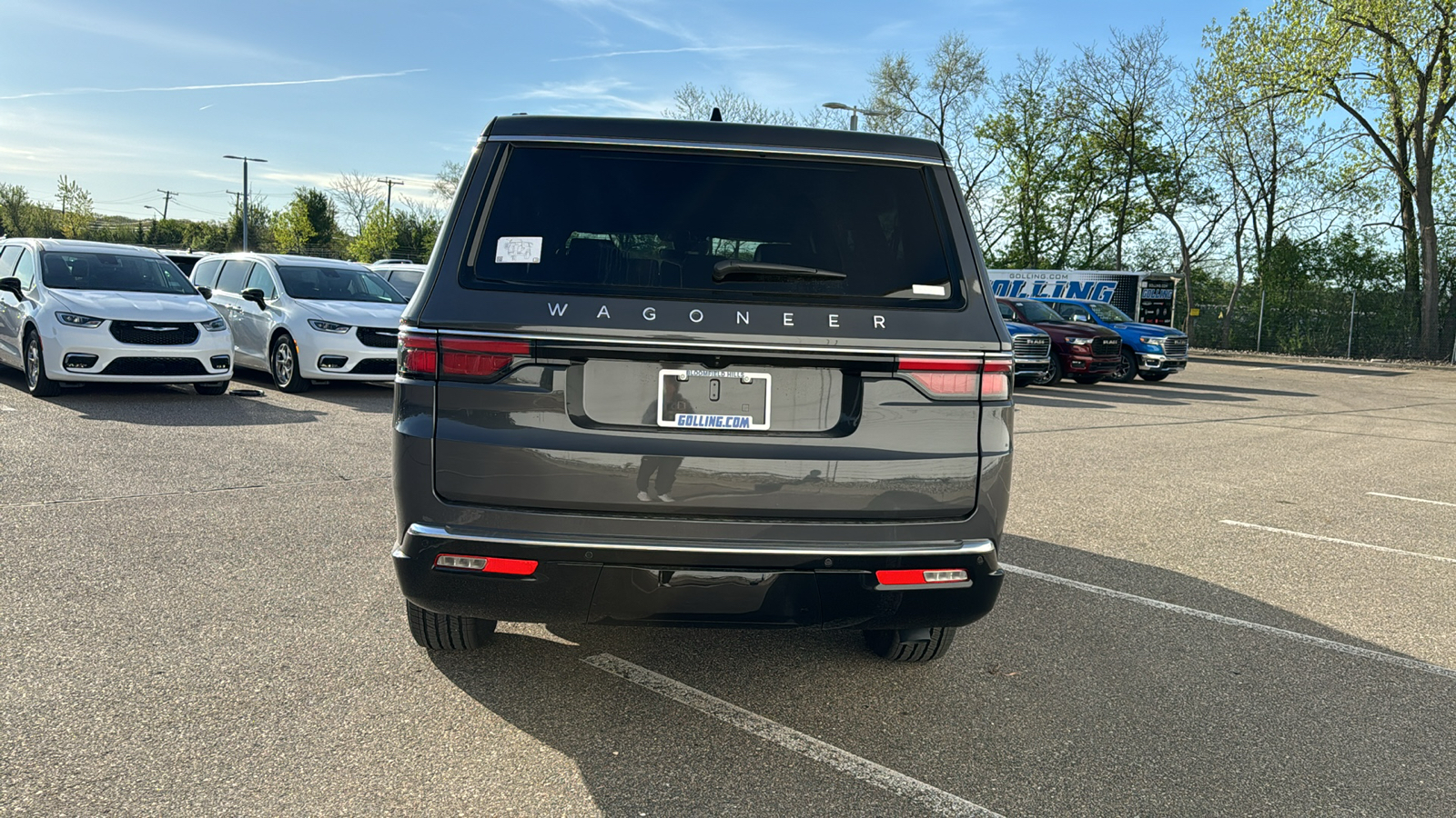 2024 Jeep Wagoneer L Base 4