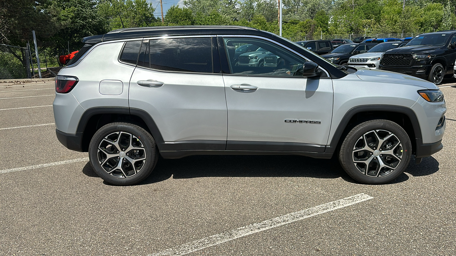 2024 Jeep Compass Limited 6