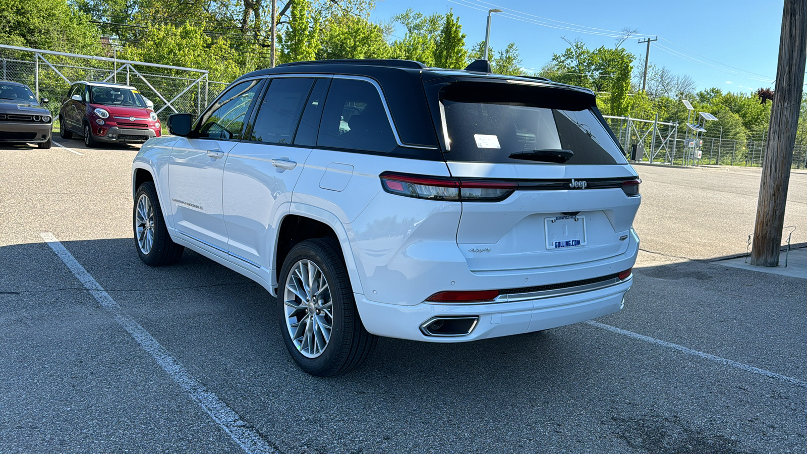 2024 Jeep Grand Cherokee  2