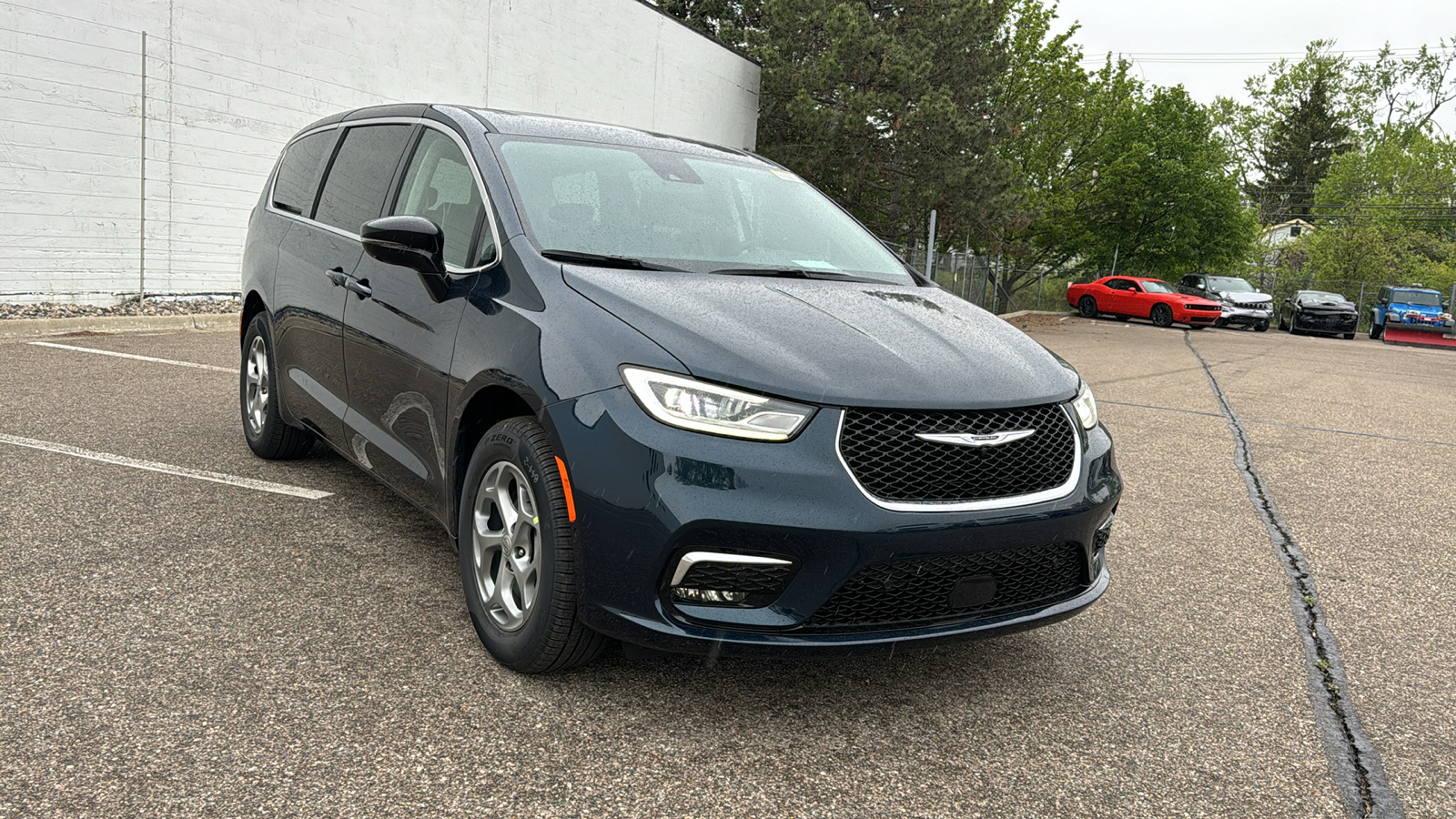 2024 Chrysler Pacifica  6