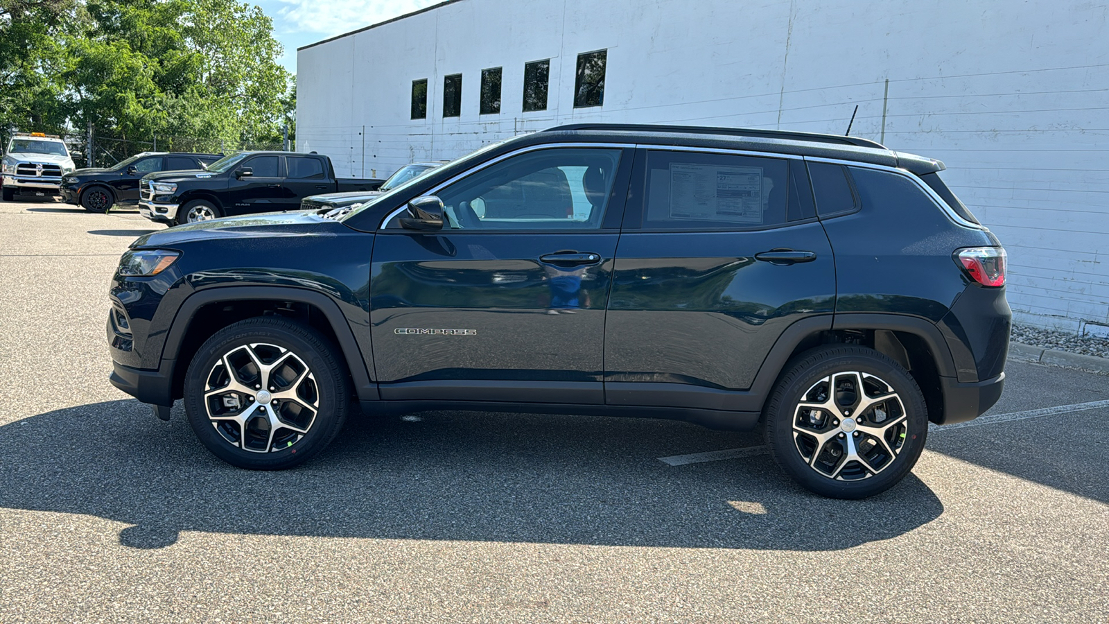 2024 Jeep Compass Limited 2