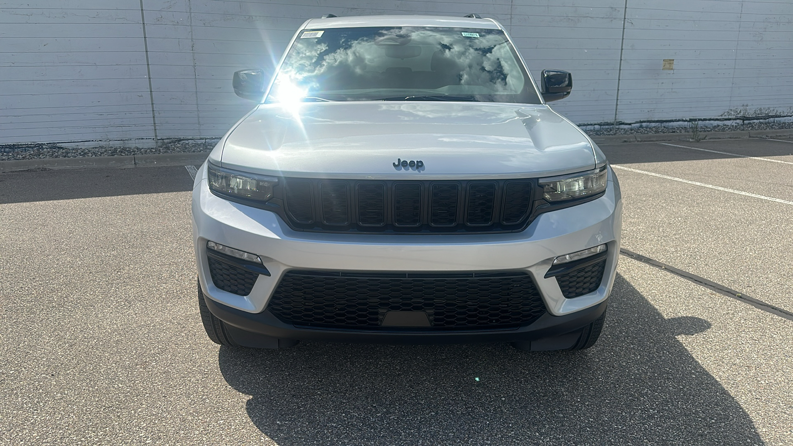 2024 Jeep Grand Cherokee Limited 8