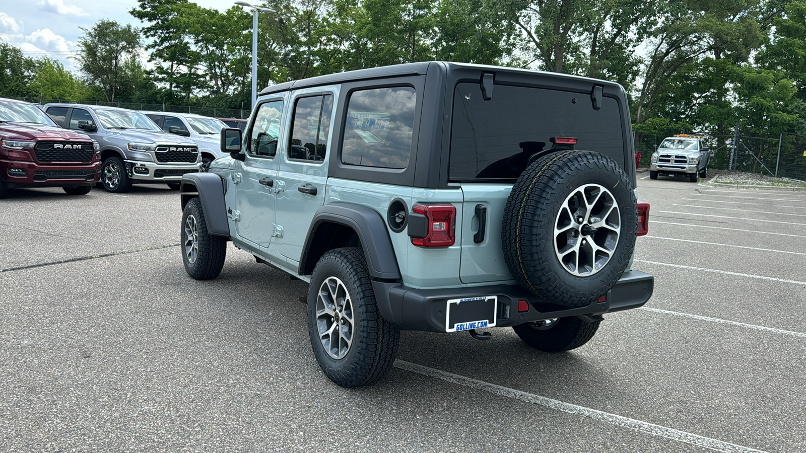 2024 Jeep Wrangler Sport S 3