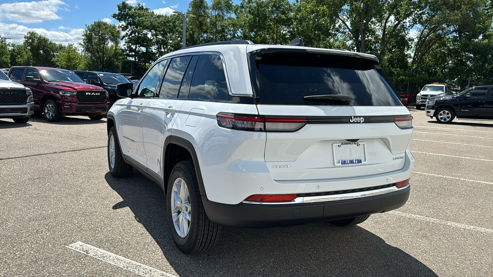 2024 Jeep Grand Cherokee  3