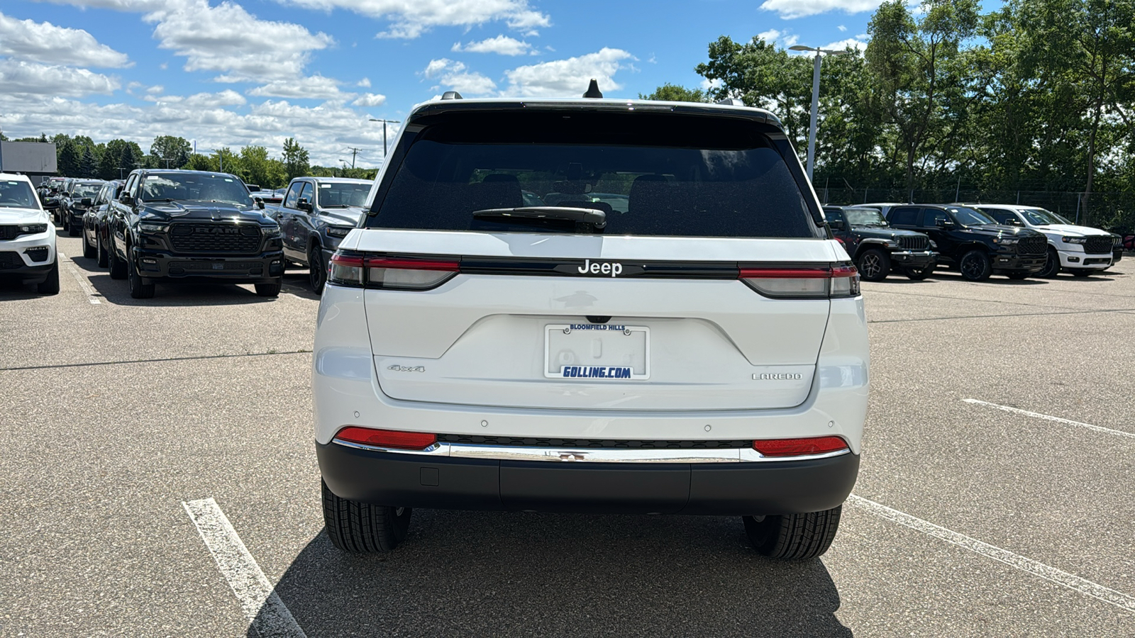 2024 Jeep Grand Cherokee  4