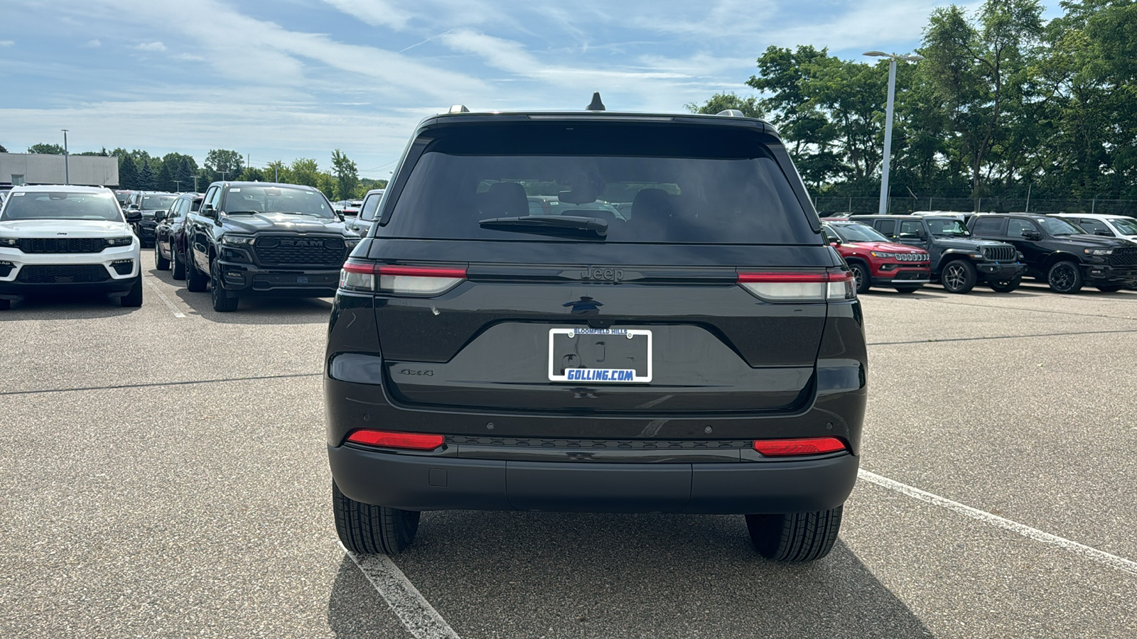 2024 Jeep Grand Cherokee Altitude 4