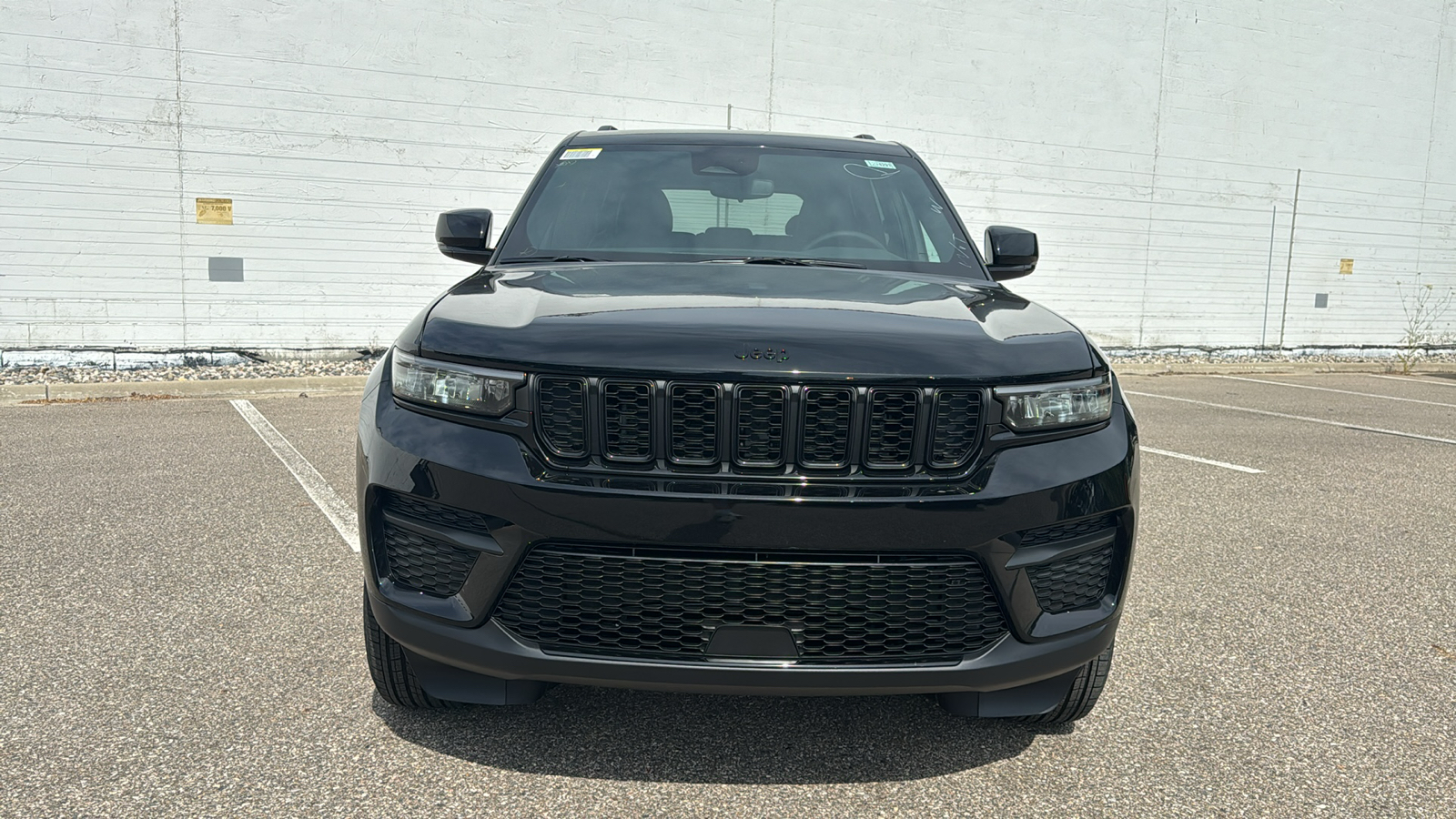 2024 Jeep Grand Cherokee Altitude 8