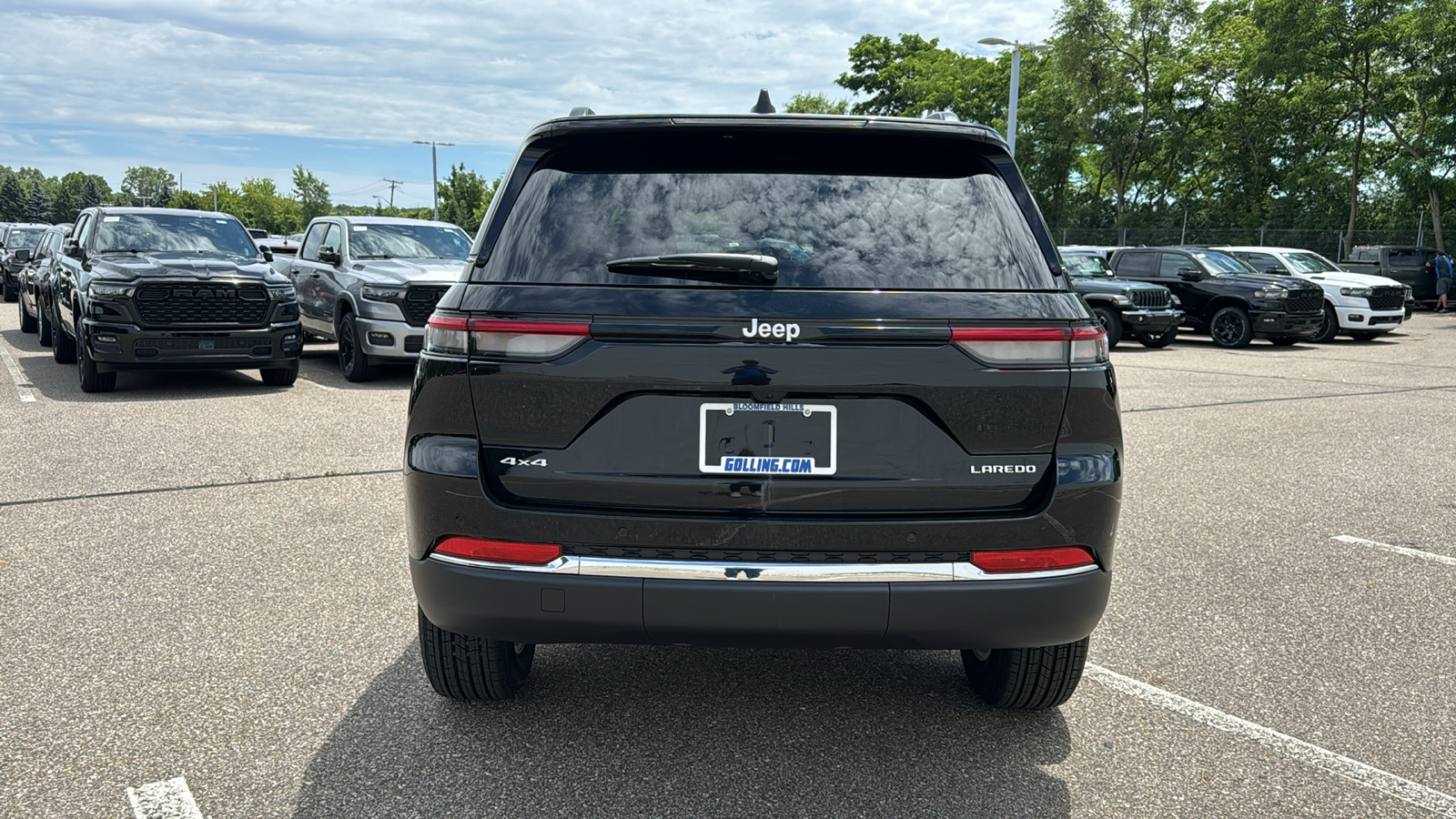 2024 Jeep Grand Cherokee Laredo 4