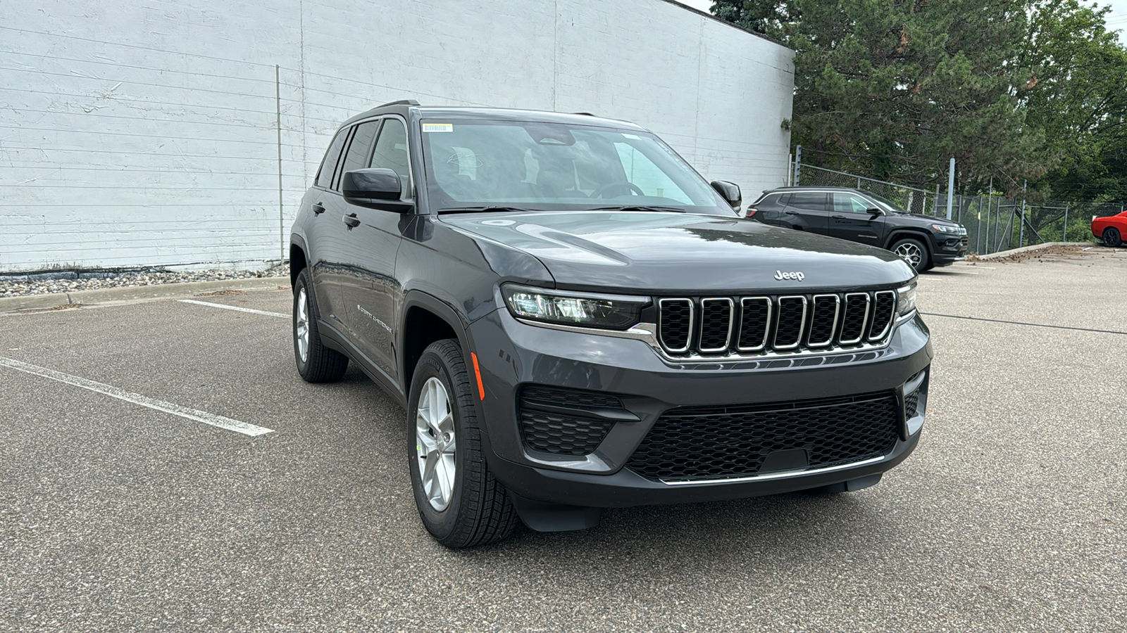 2024 Jeep Grand Cherokee Laredo 7