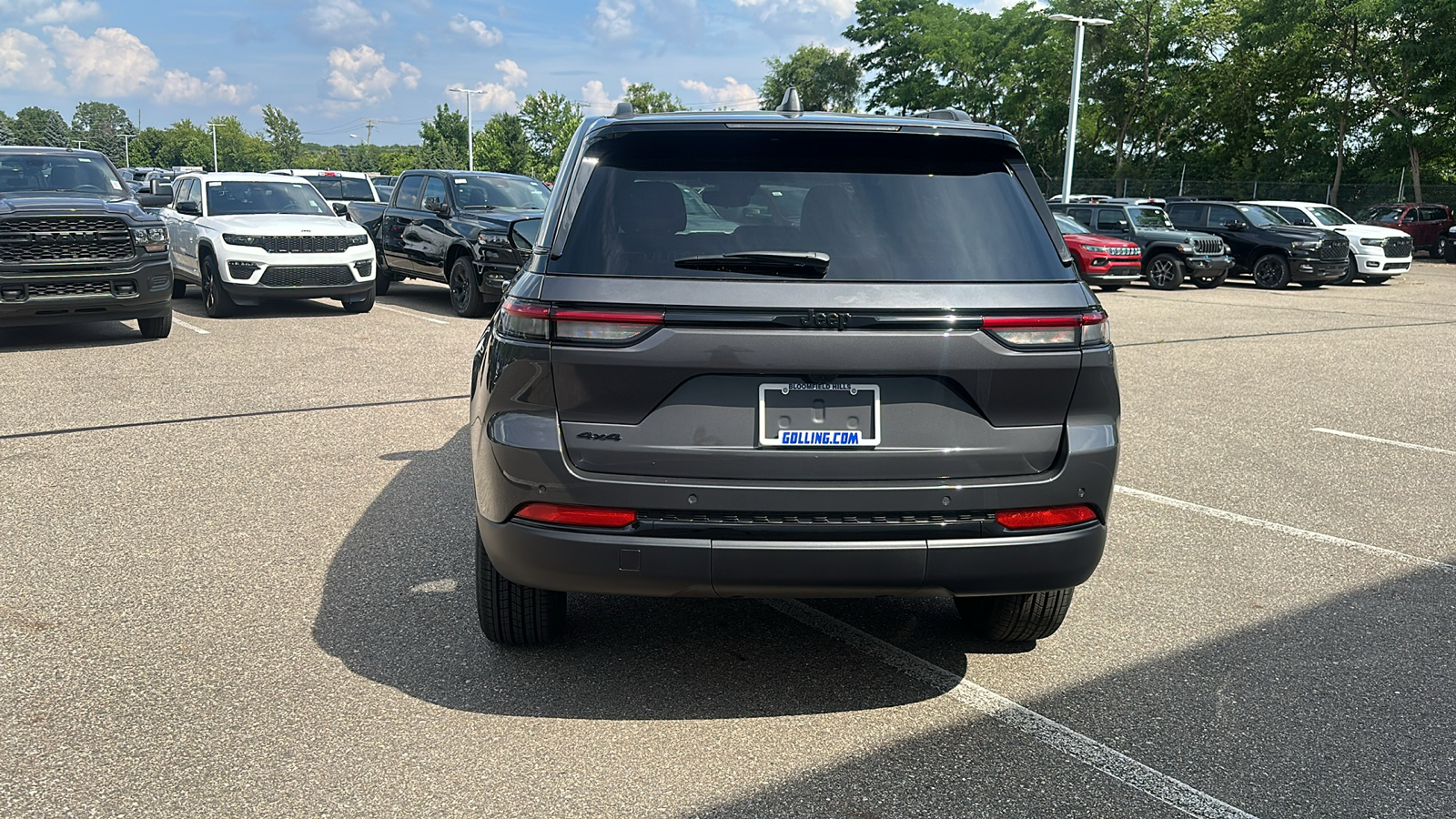 2024 Jeep Grand Cherokee Altitude 4