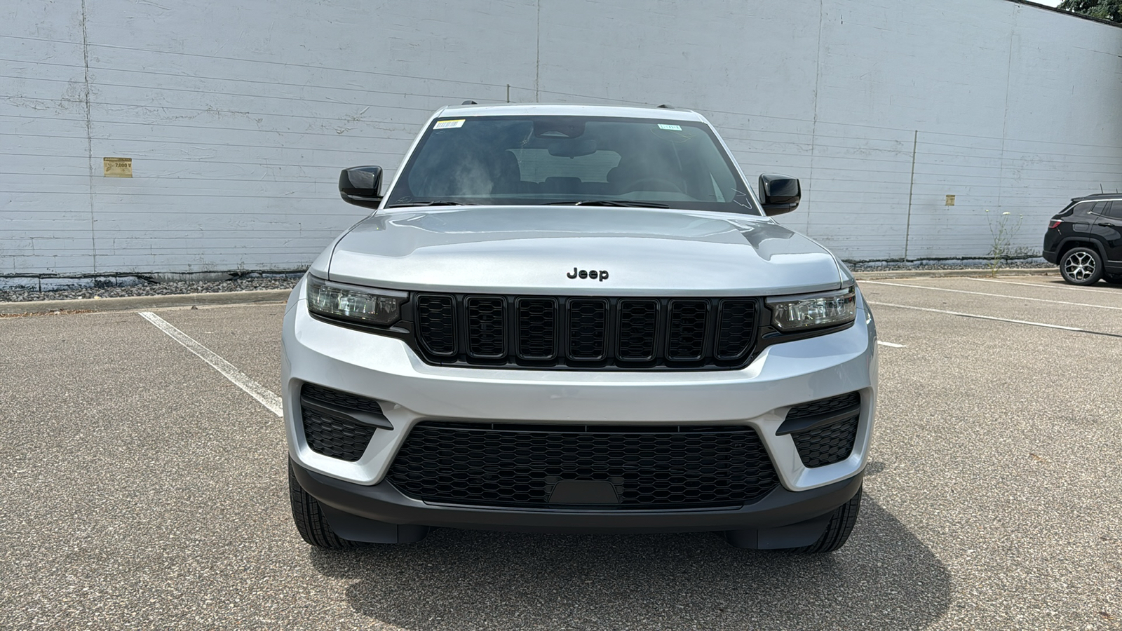 2024 Jeep Grand Cherokee Altitude 8