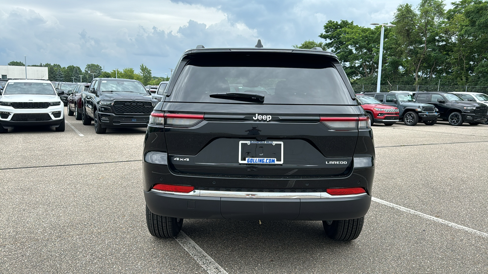 2024 Jeep Grand Cherokee Laredo 4