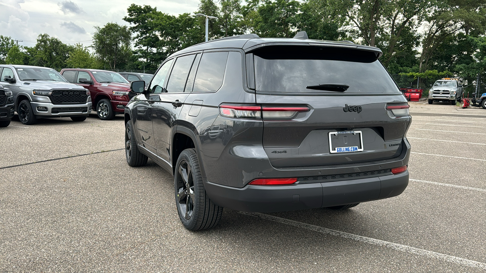 2024 Jeep Grand Cherokee L Limited 3