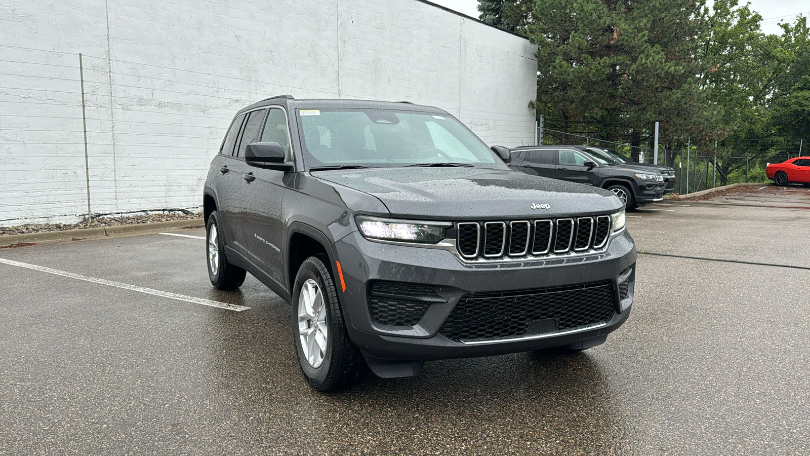 2024 Jeep Grand Cherokee Laredo 7