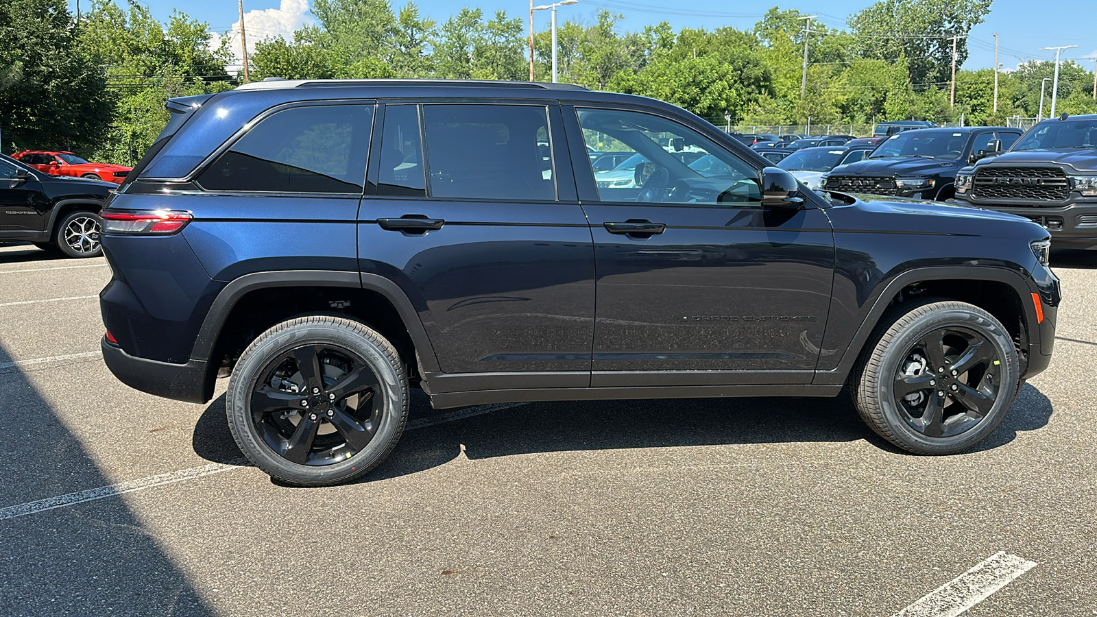 2024 Jeep Grand Cherokee Limited 6