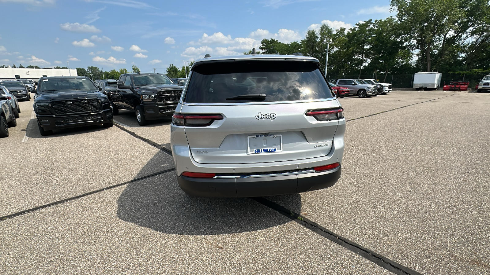 2024 Jeep Grand Cherokee L Laredo 4