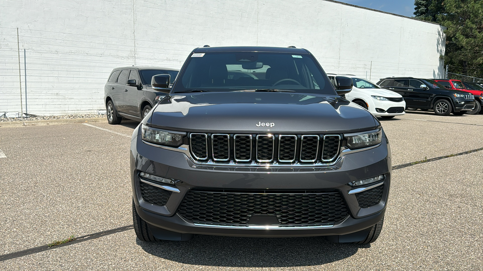 2024 Jeep Grand Cherokee Limited 8