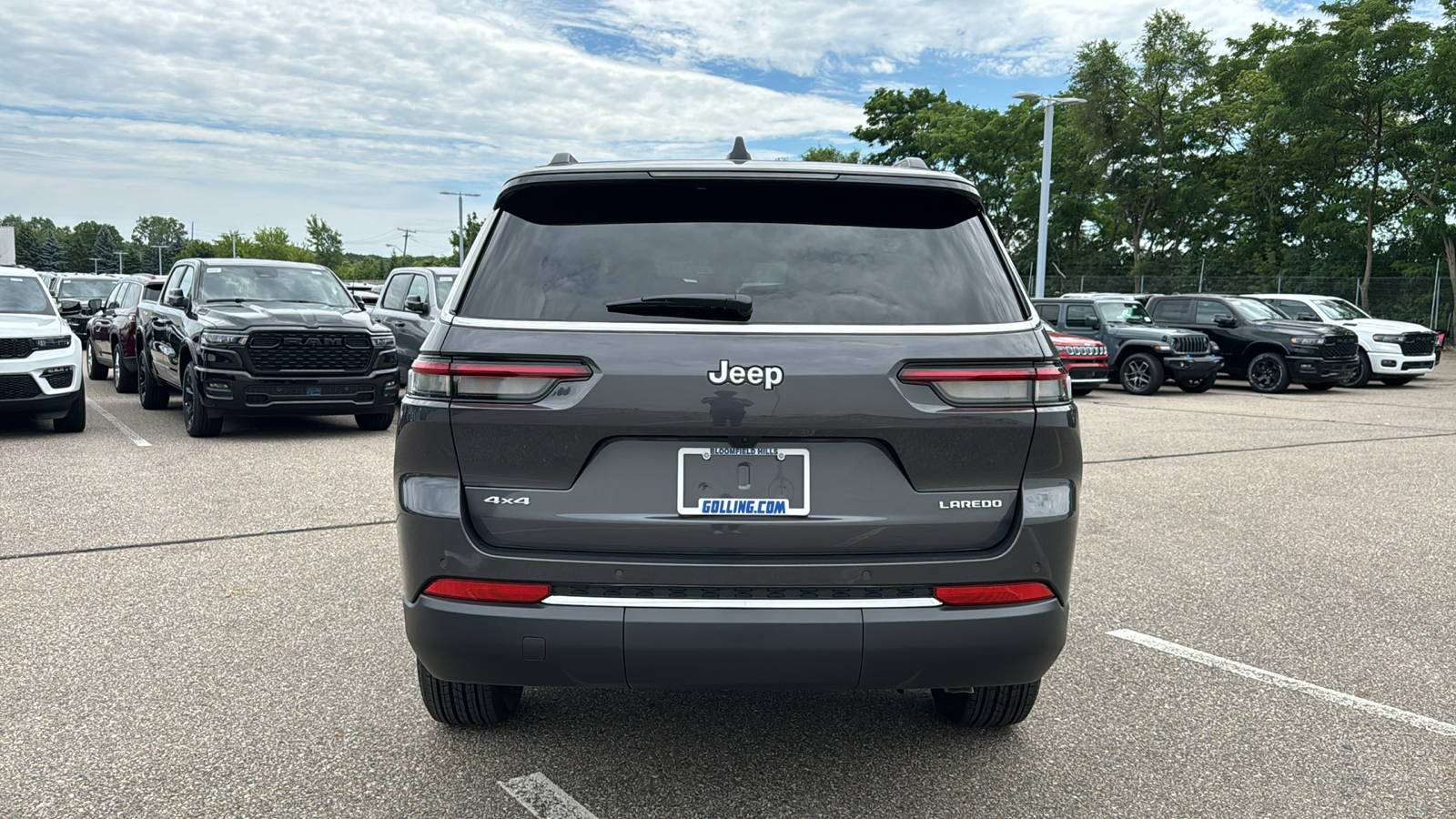 2024 Jeep Grand Cherokee L Laredo 4