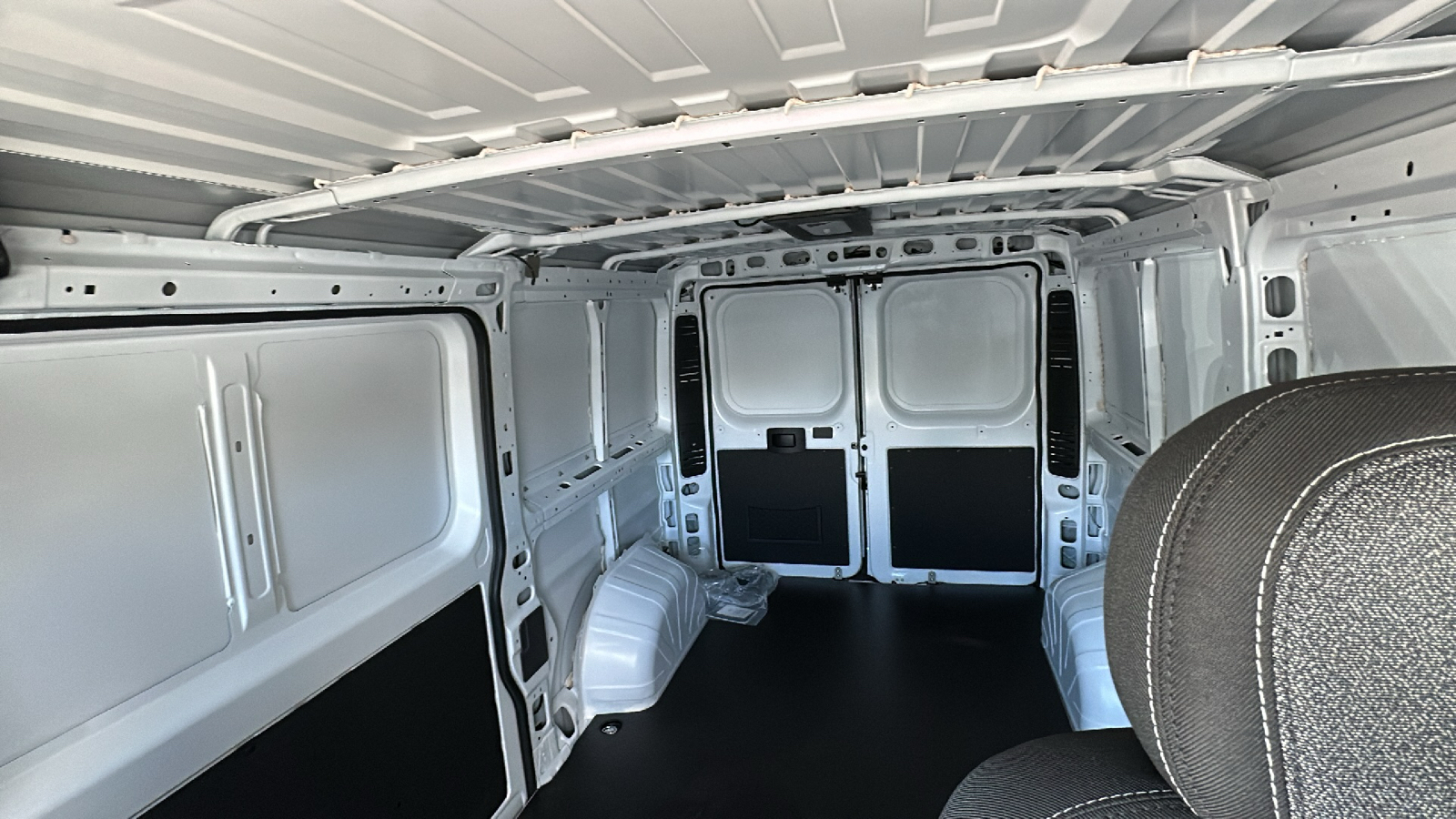 2024 Ram ProMaster 2500 Base 12