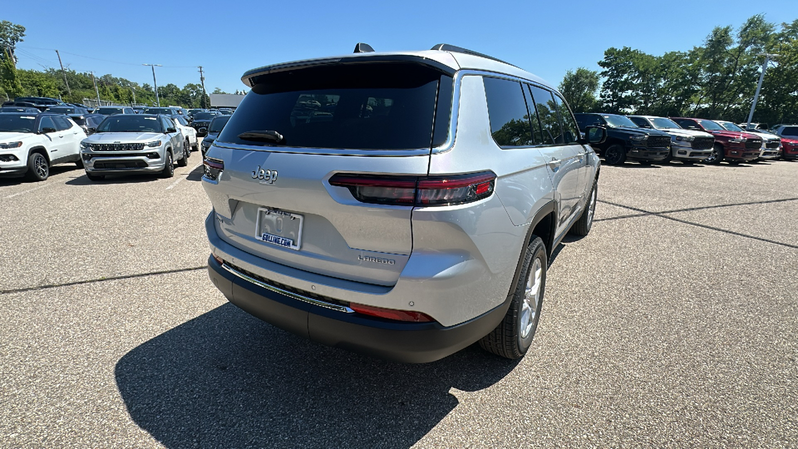 2024 Jeep Grand Cherokee L Laredo 5