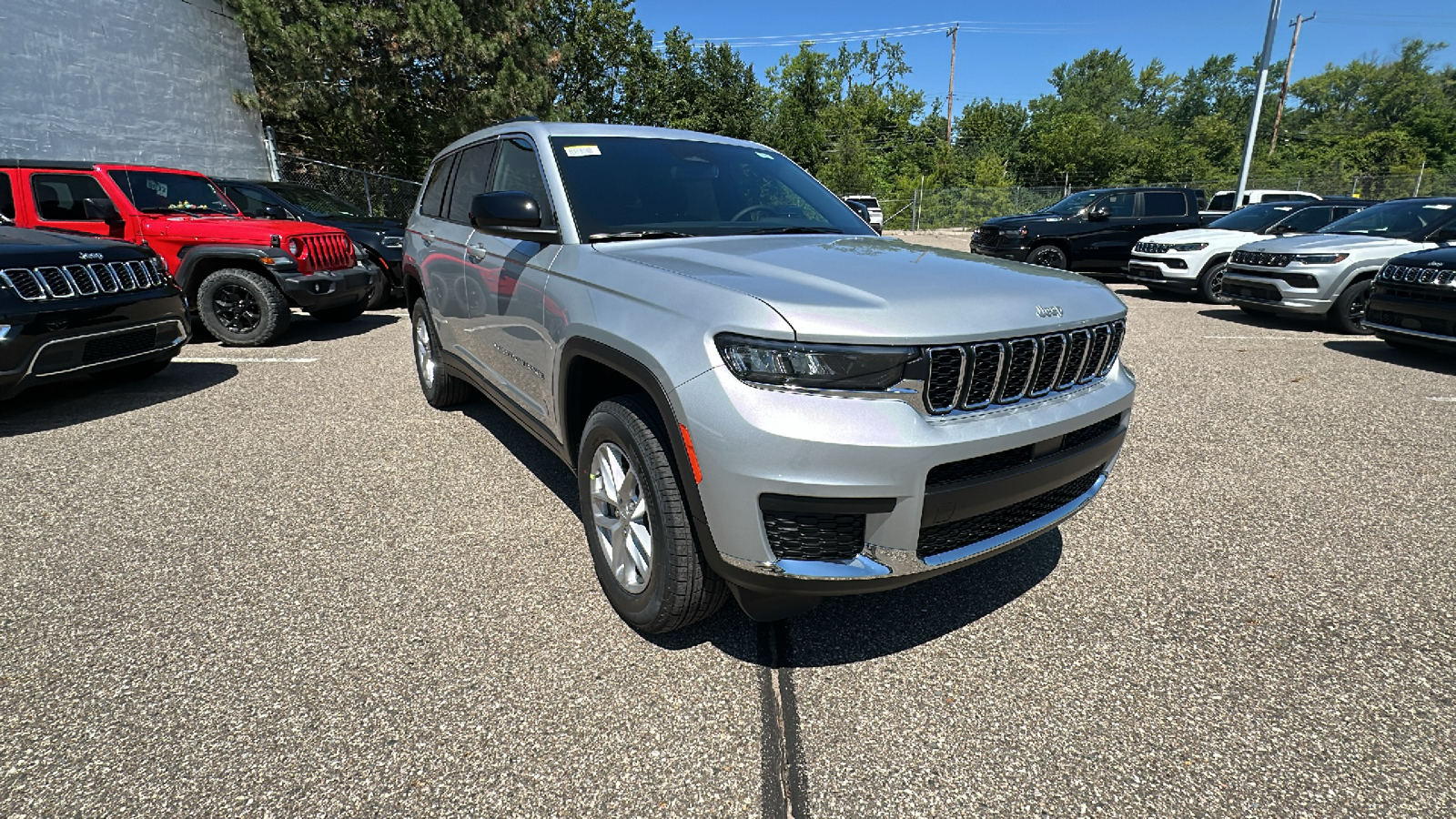 2024 Jeep Grand Cherokee L Laredo 7