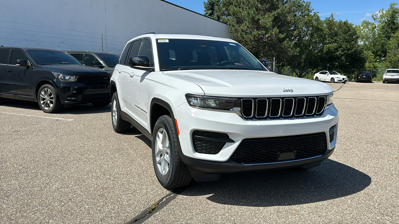 2024 Jeep Grand Cherokee Laredo 7