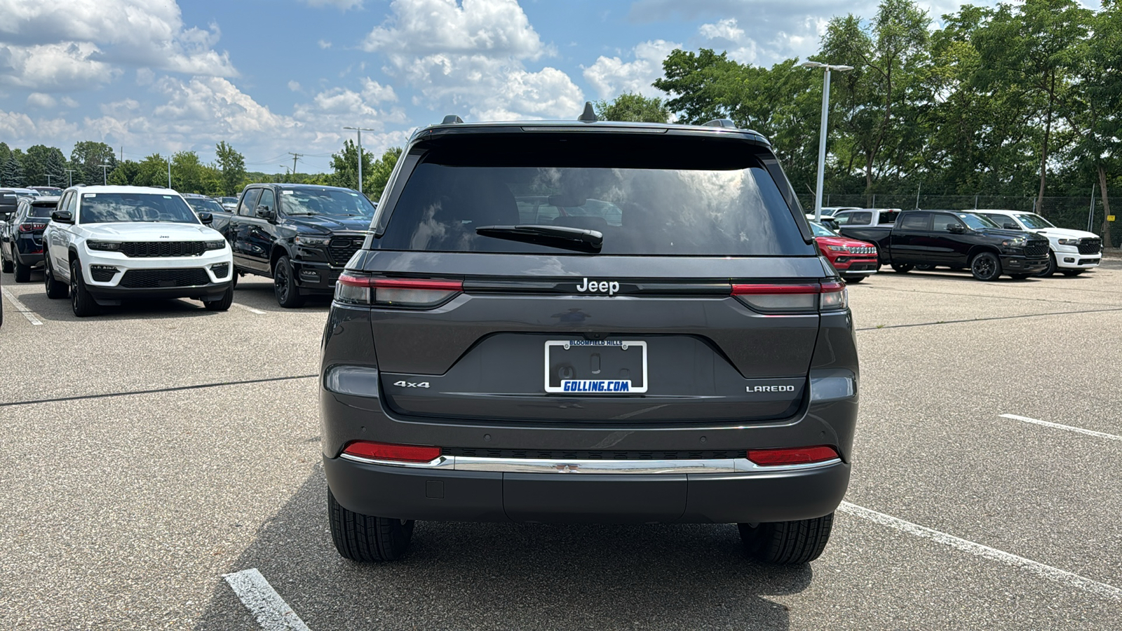 2024 Jeep Grand Cherokee Laredo 4