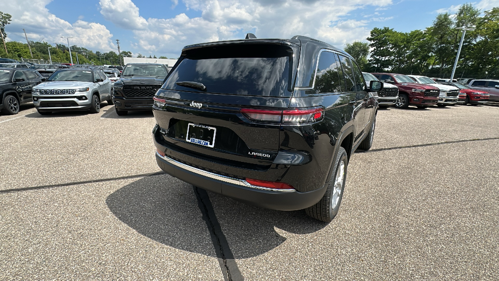 2024 Jeep Grand Cherokee Laredo 5