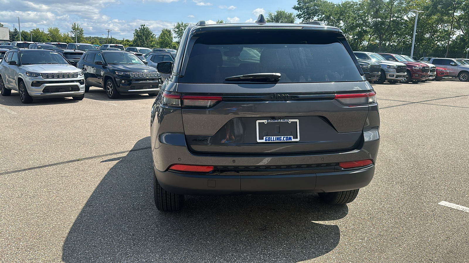 2024 Jeep Grand Cherokee Altitude 4