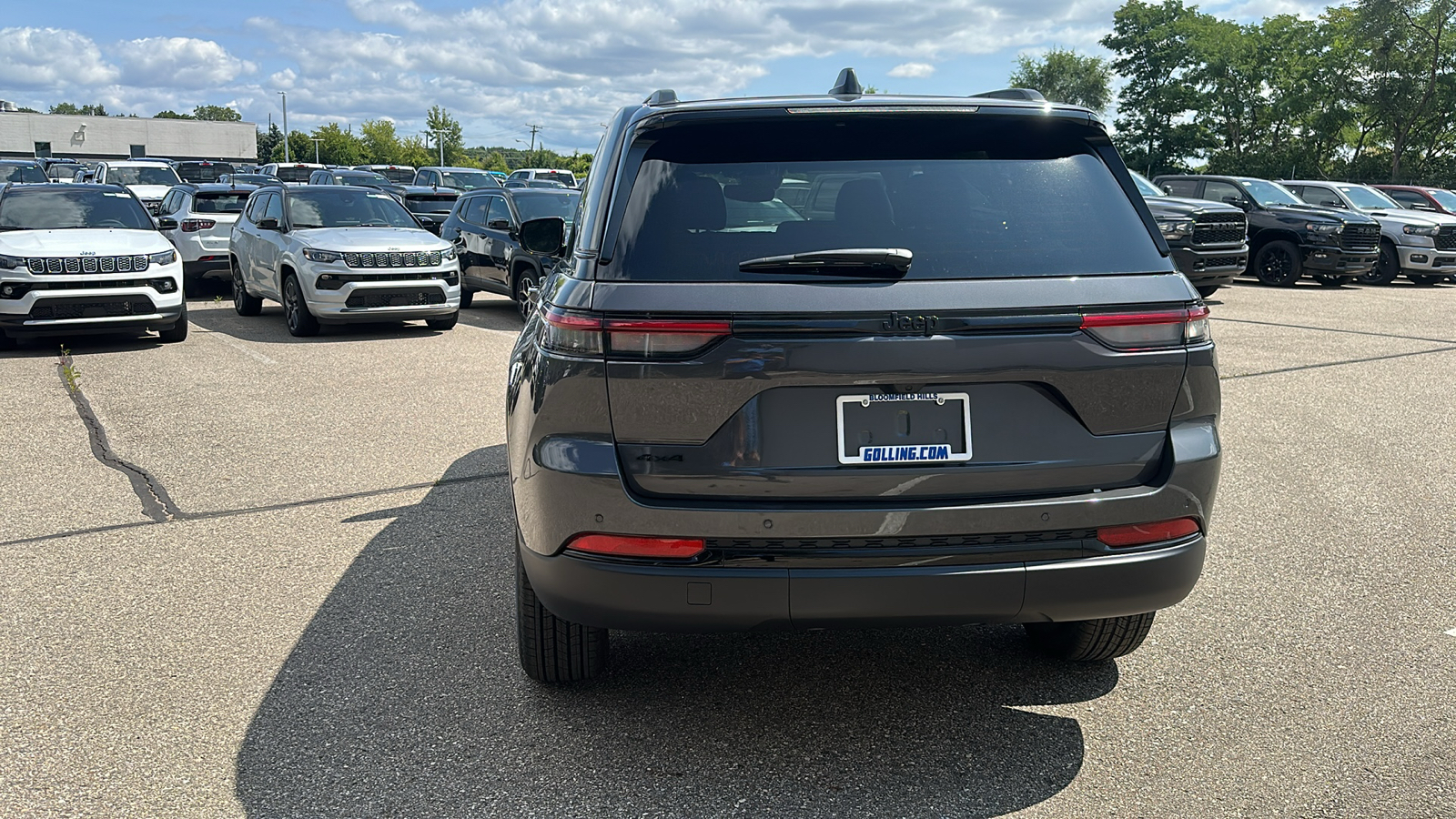 2024 Jeep Grand Cherokee Altitude 4