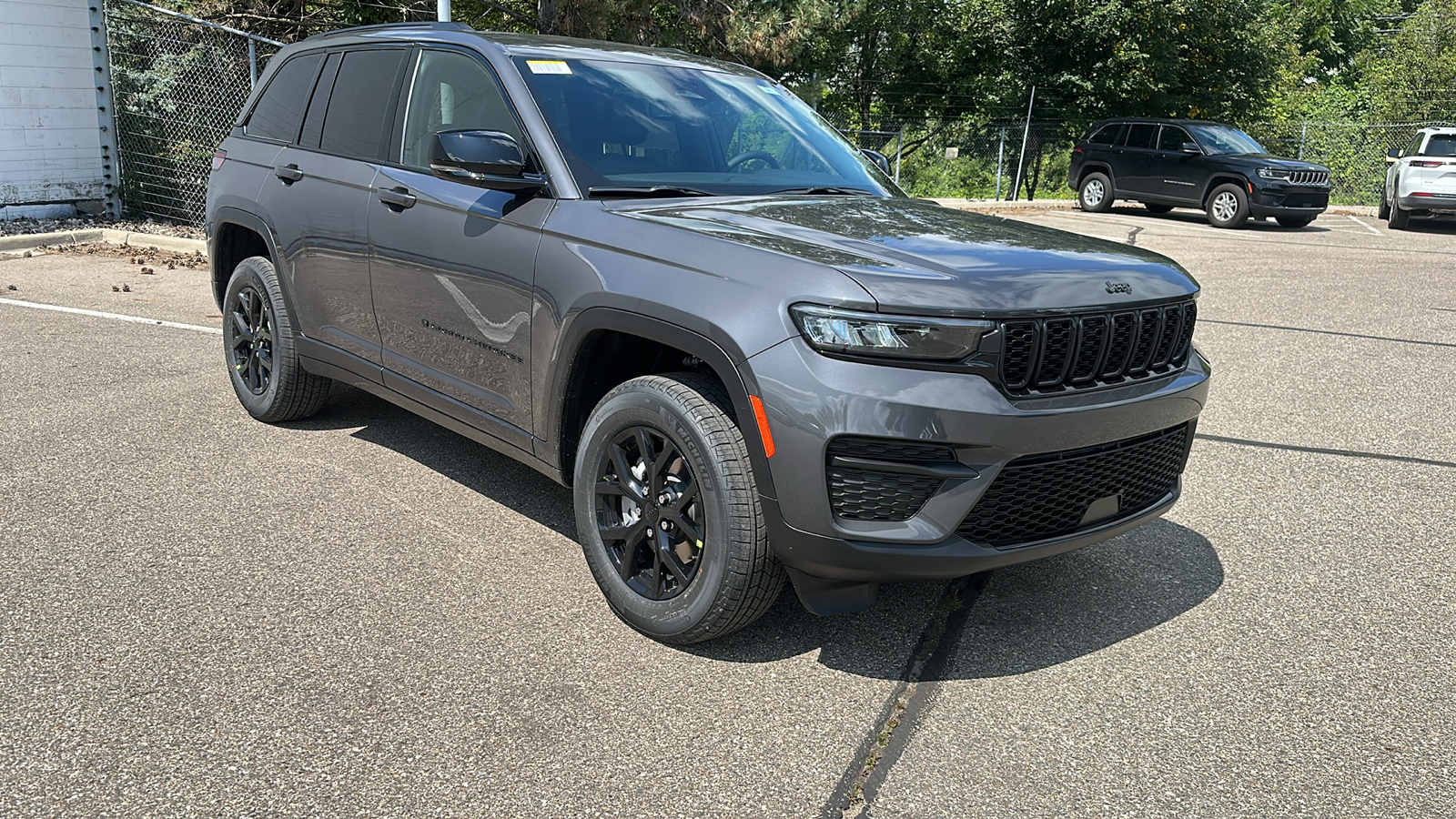 2024 Jeep Grand Cherokee Altitude 7