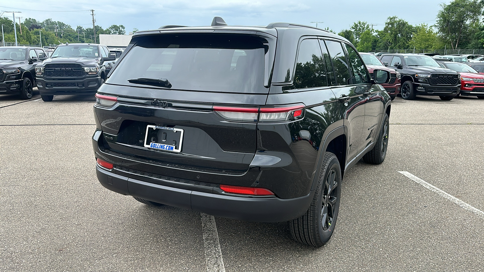 2024 Jeep Grand Cherokee Altitude 5