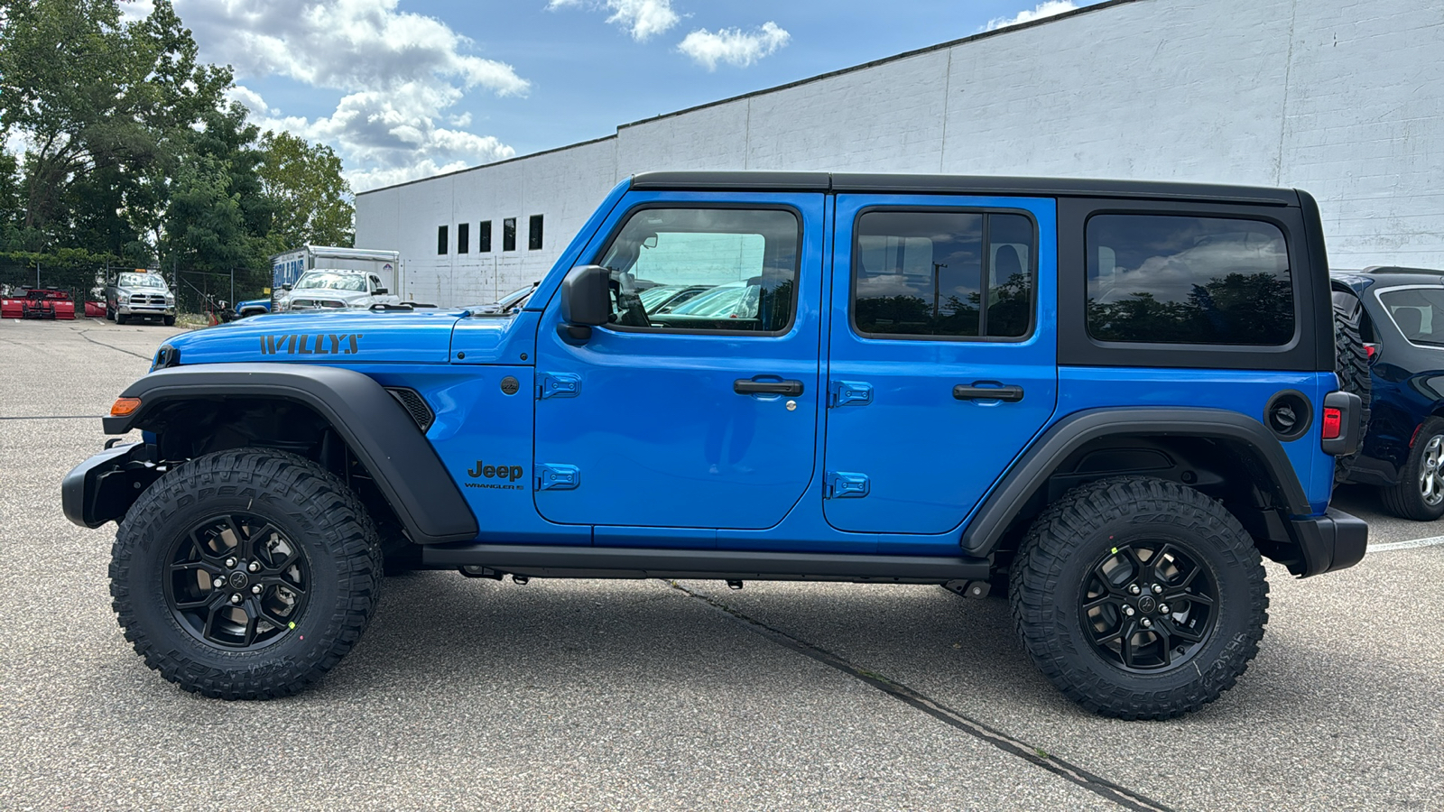 2024 Jeep Wrangler Willys 2