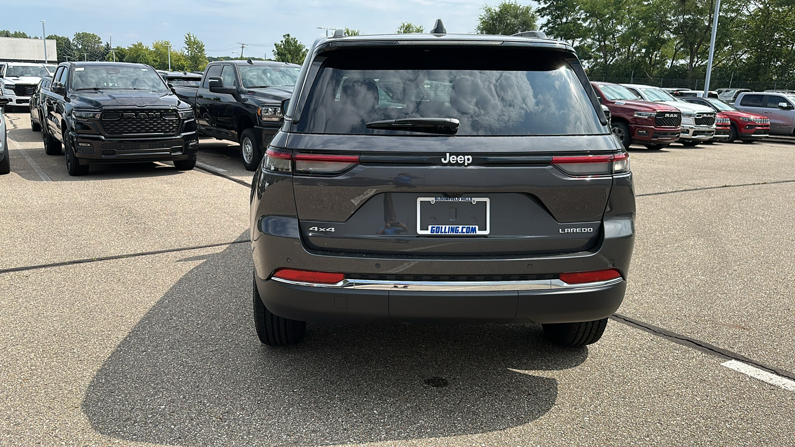 2024 Jeep Grand Cherokee Laredo 4